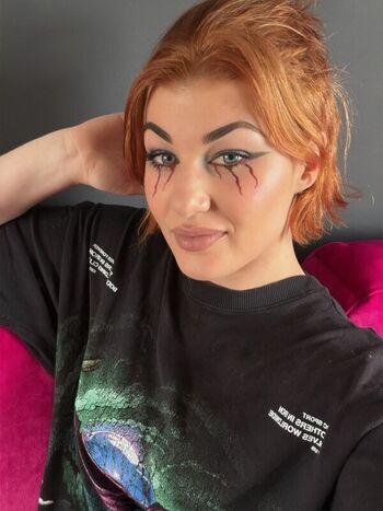 Full leaked Bea priestley private onlyfans photo