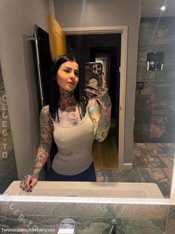Full leaked Bethany moore page private onlyfans photo