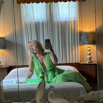 Full leaked Bloodviolet private onlyfans photo