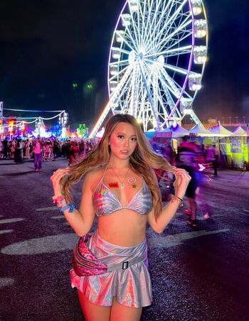Full leaked Call me eilleen private onlyfans photo