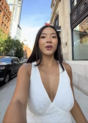 Full leaked Eatingalonediaries private onlyfans photo