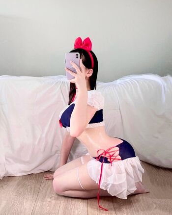 Full leaked Eune private onlyfans photo