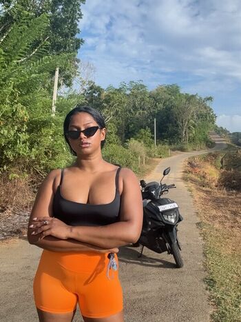 Full leaked Jayalathge bashi private onlyfans photo