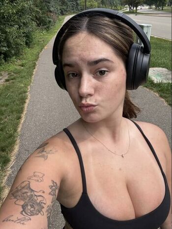 Full leaked Makenzie raine private onlyfans photo