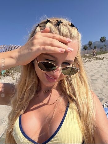 Mavie Noelle
