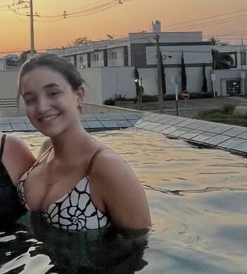 Meninas De Rio Branco No Acre Ou Regiรฃo