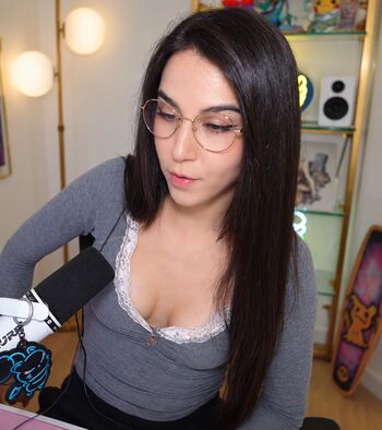 Full leaked Midna private onlyfans photo
