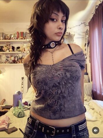 Full leaked Sheniz hali/ private onlyfans photo