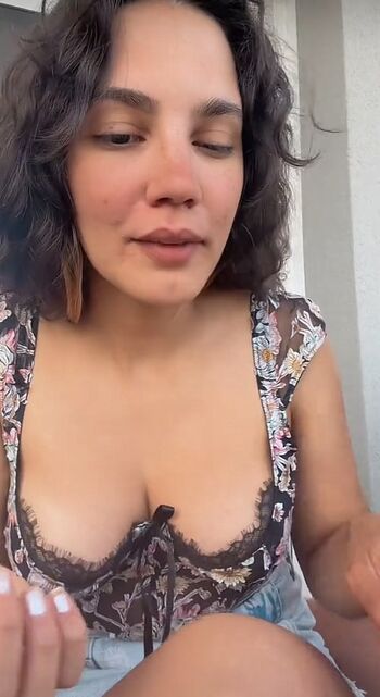 Full leaked Peitudas  page private onlyfans photo