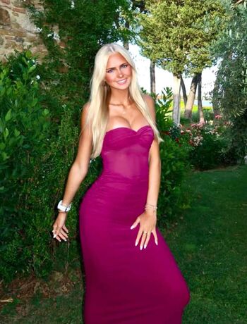 Full leaked Peyton blomquist private onlyfans photo