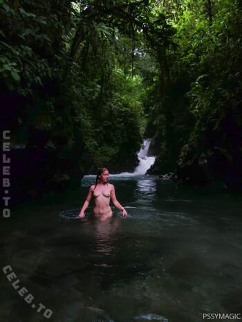 Full leaked Pssymagic page private onlyfans photo