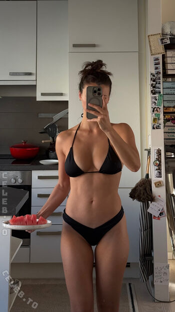 Vivien (Vivi) Kรถnig